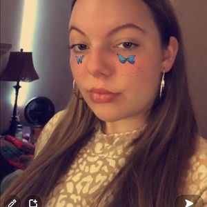 Meet your Posher, Natalie